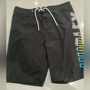 Big Boys Hurley Swim Trunks size 18/29